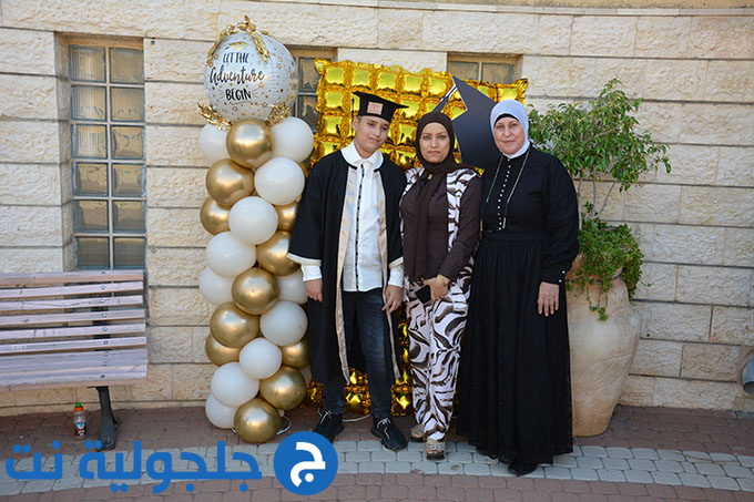 تخريج الفوج العشرين من مدرسة أجيال الابتدائية في جلجولية
